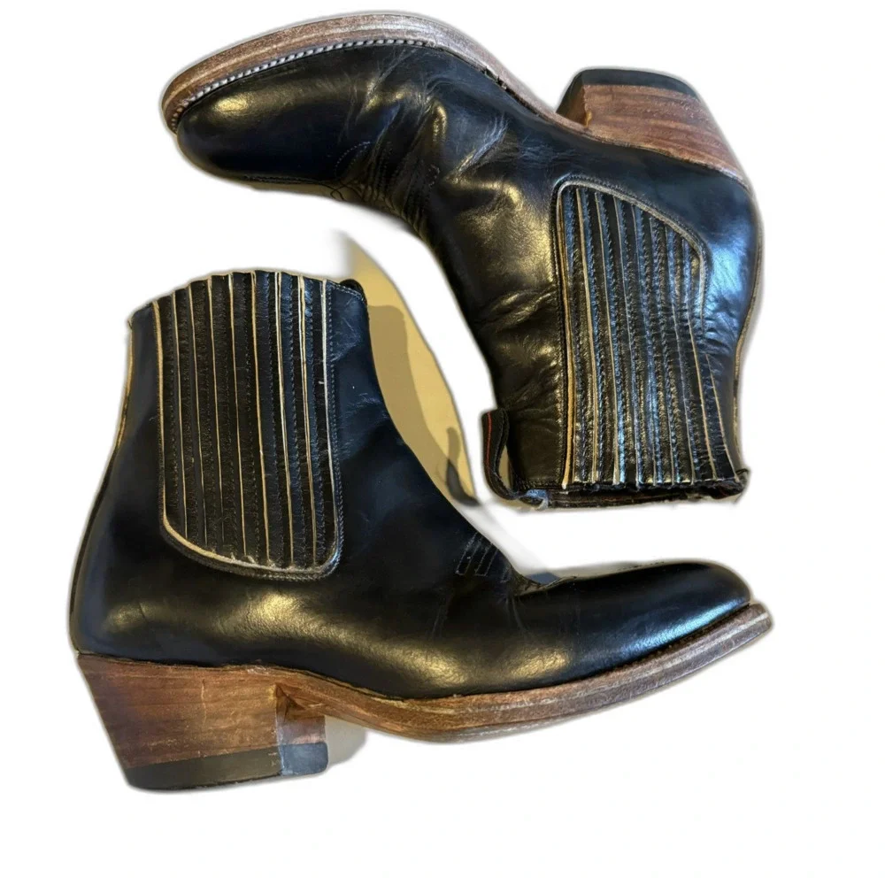 Vintage Boots Black Leather Chelsea Ankle Western Cuban Heel Slip On Women 9/9.5